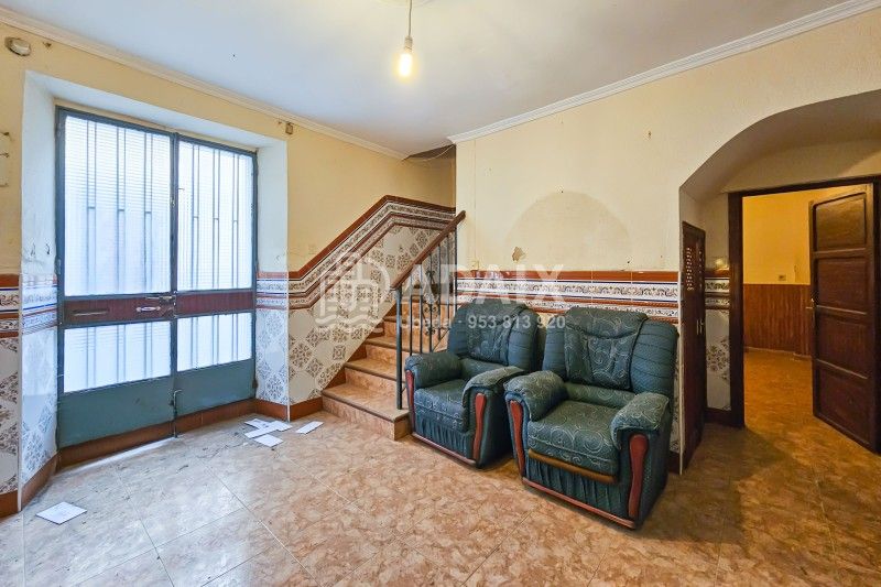 House or chalet for sale in Úbeda  with Terrace and Storage room