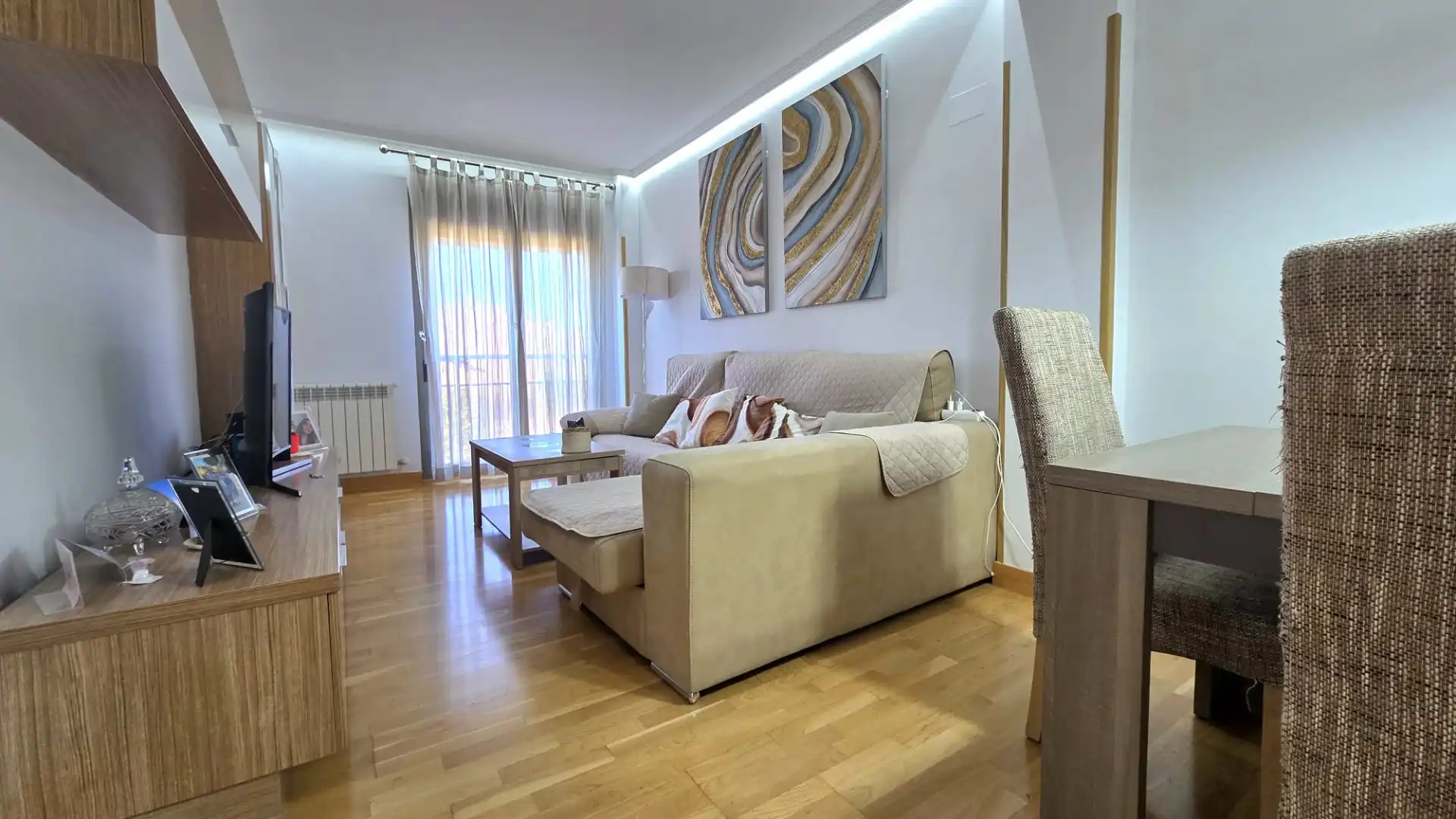 Sala de estar de Piso en venta en Parla con Aire acondicionado, Calefacción y Jardín privado