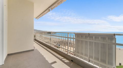 Foto 4 de Piso en venta en Paseo Marítimo Rey de España, 12, Puerto Deportivo, Fuengirola