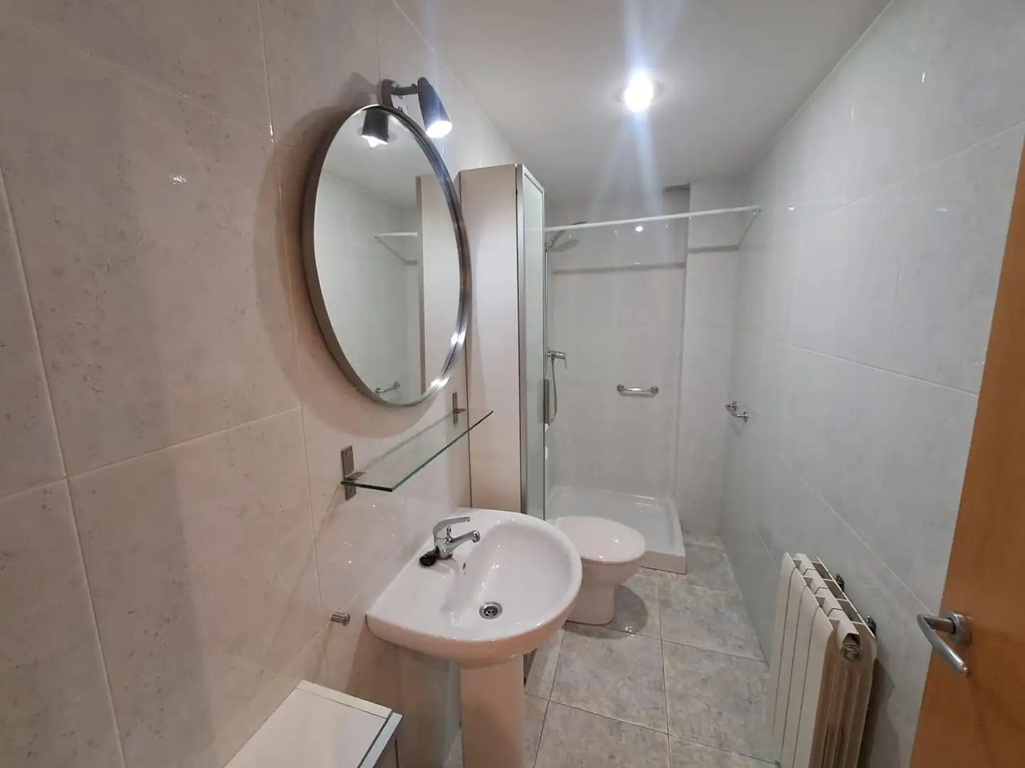 Badezimmer von Wohnung zur Miete in Igualada mit Möbliert