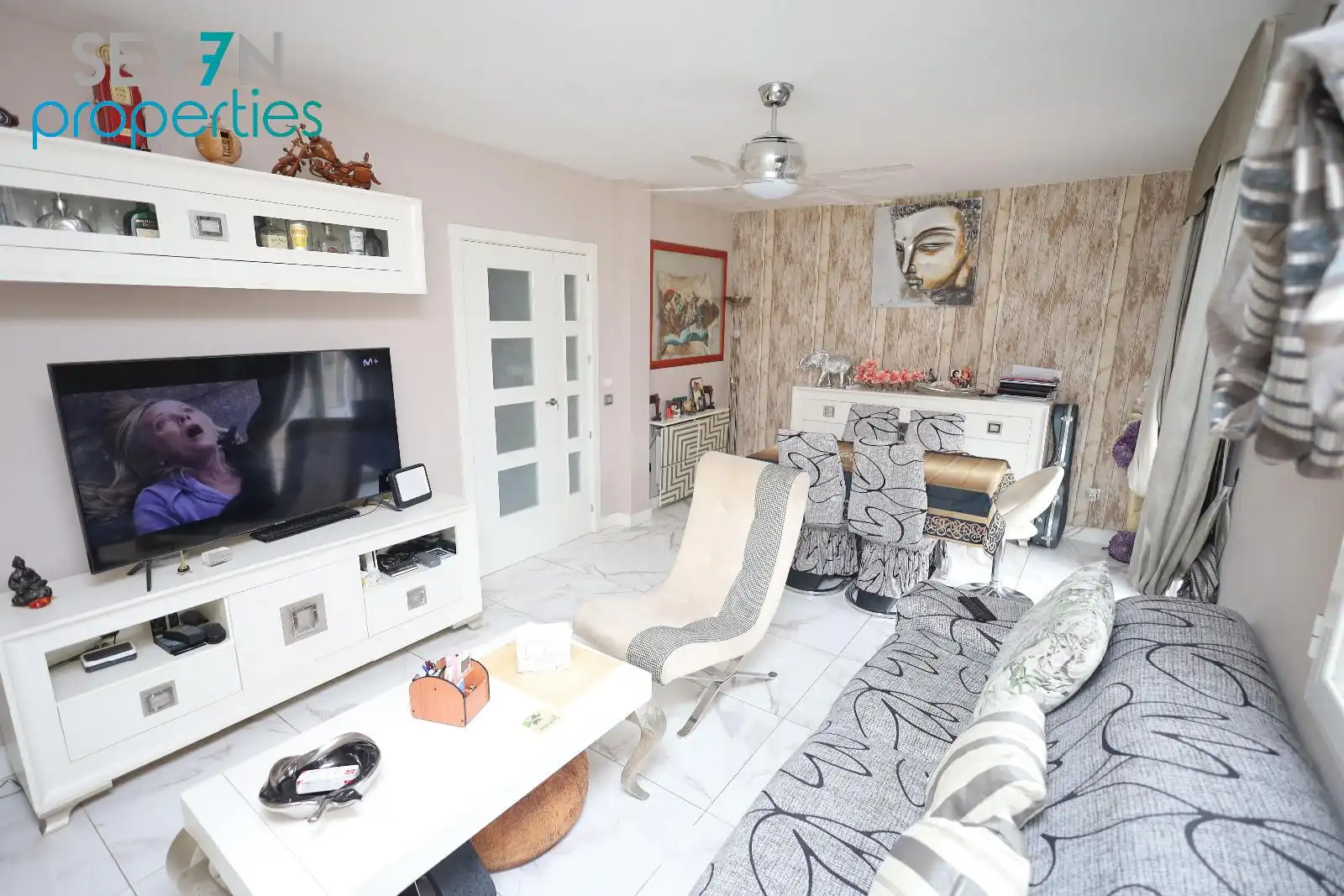 Sala d'estar de Casa o xalet en venda en Las Ventas de Retamosa amb Aire condicionat, Calefacció i Terrassa