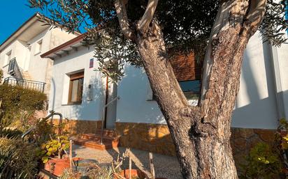 Vista exterior de Casa o xalet en venda en Parets del Vallès amb Aire condicionat i Terrassa