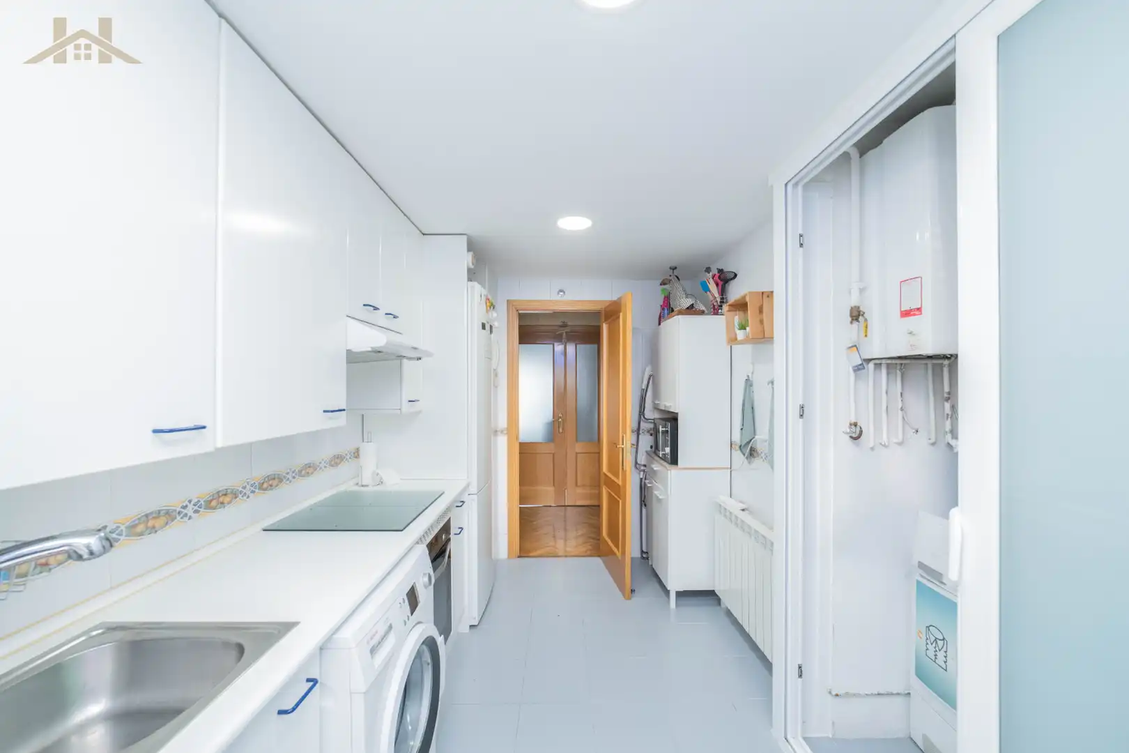 Kitchen of Flat for sale in Móstoles  with Air Conditioner, Heating and Community pool