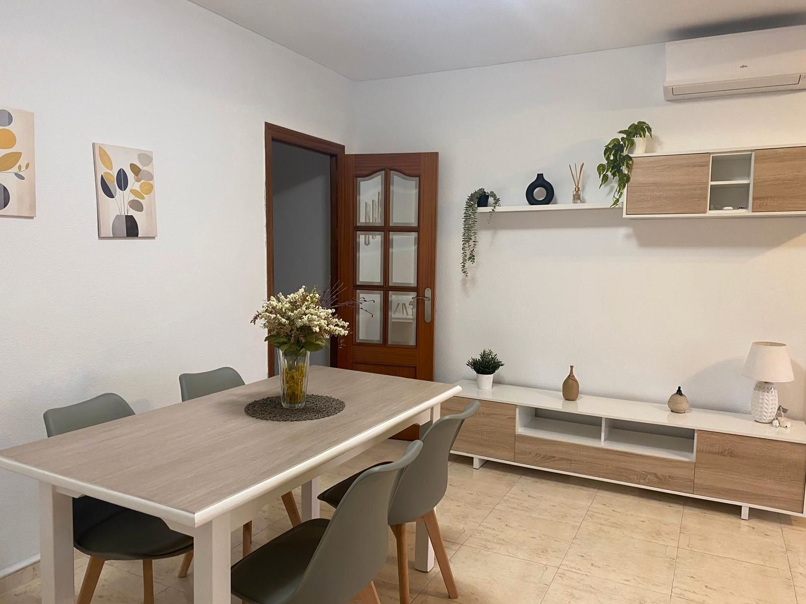 Dining room of Flat for rent in  Córdoba Capital  with Air Conditioner, Heating and Terrace