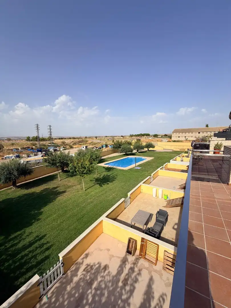 Swimming pool of Flat for sale in Anglesola  with Air Conditioner, Heating and Parquet flooring