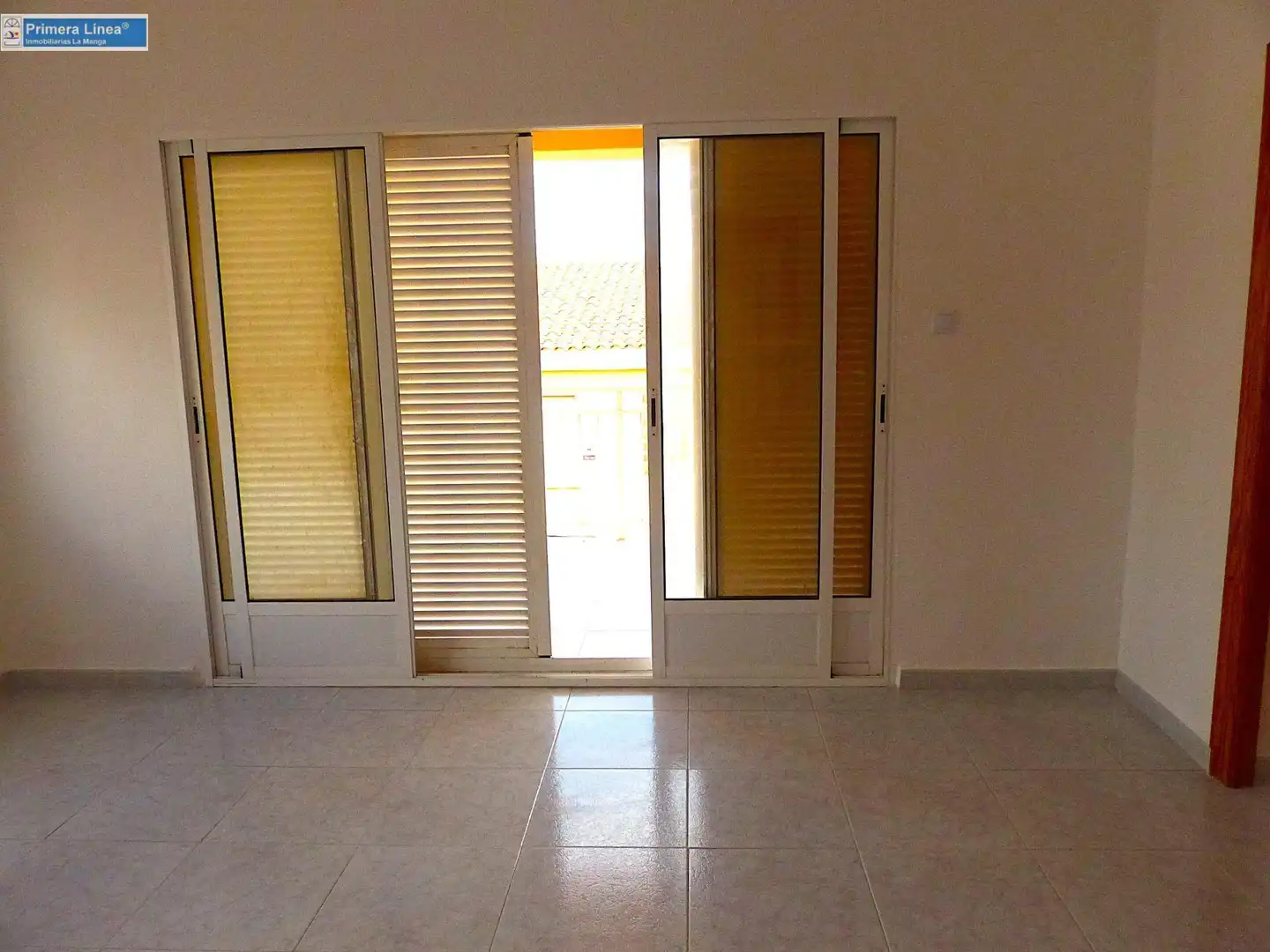 Piso en venta en Cartagena con Aire acondicionado, Terraza y Trastero
