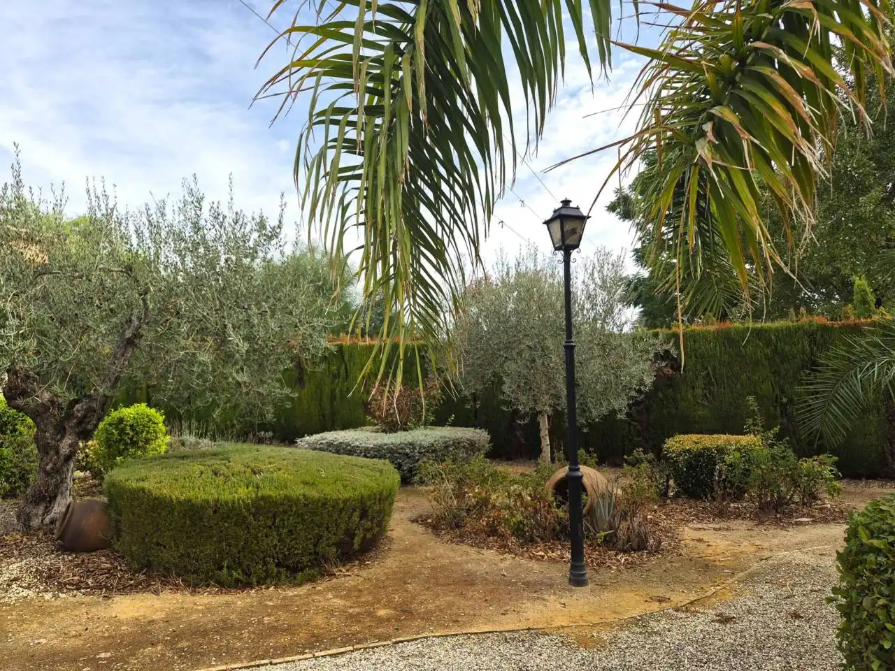 Garden of Country homes for sale in Pilas, Sevilla