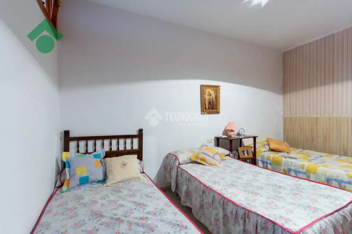 Habitación de Piso en venta en Almuñécar con Balcón