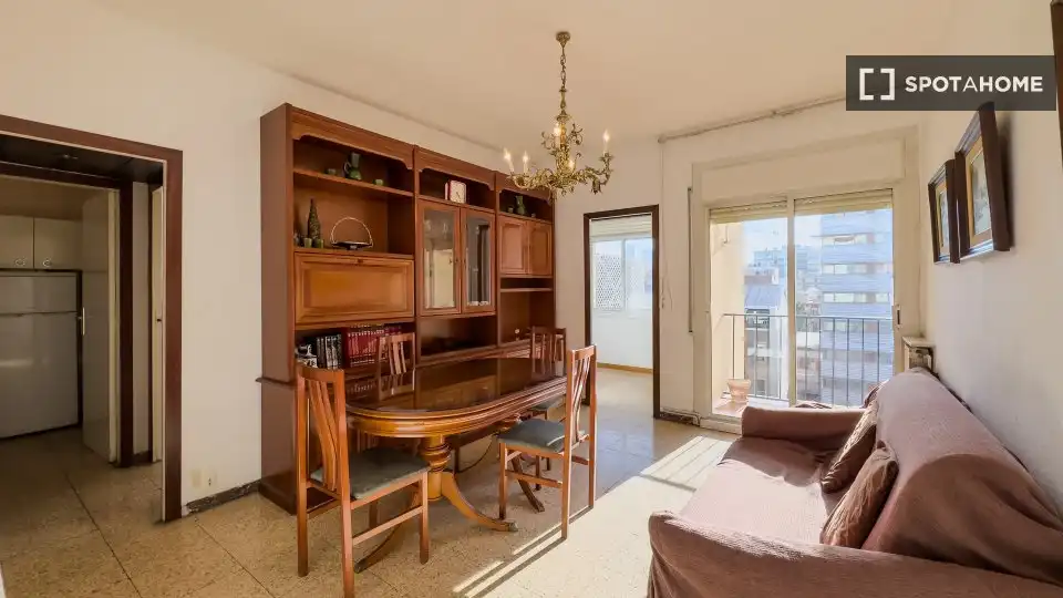 Flat with terrace to rent in Sant Martí, imagen 7