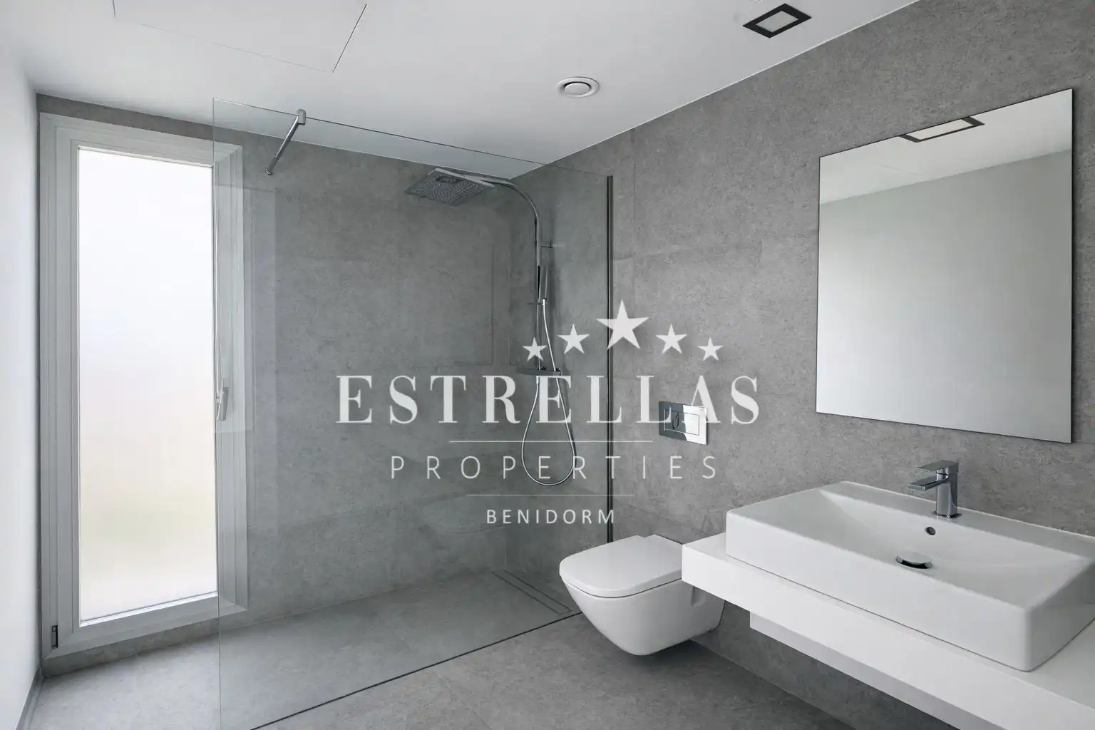 Chalet con piscina en venta en Golf Bahía, imagen 17