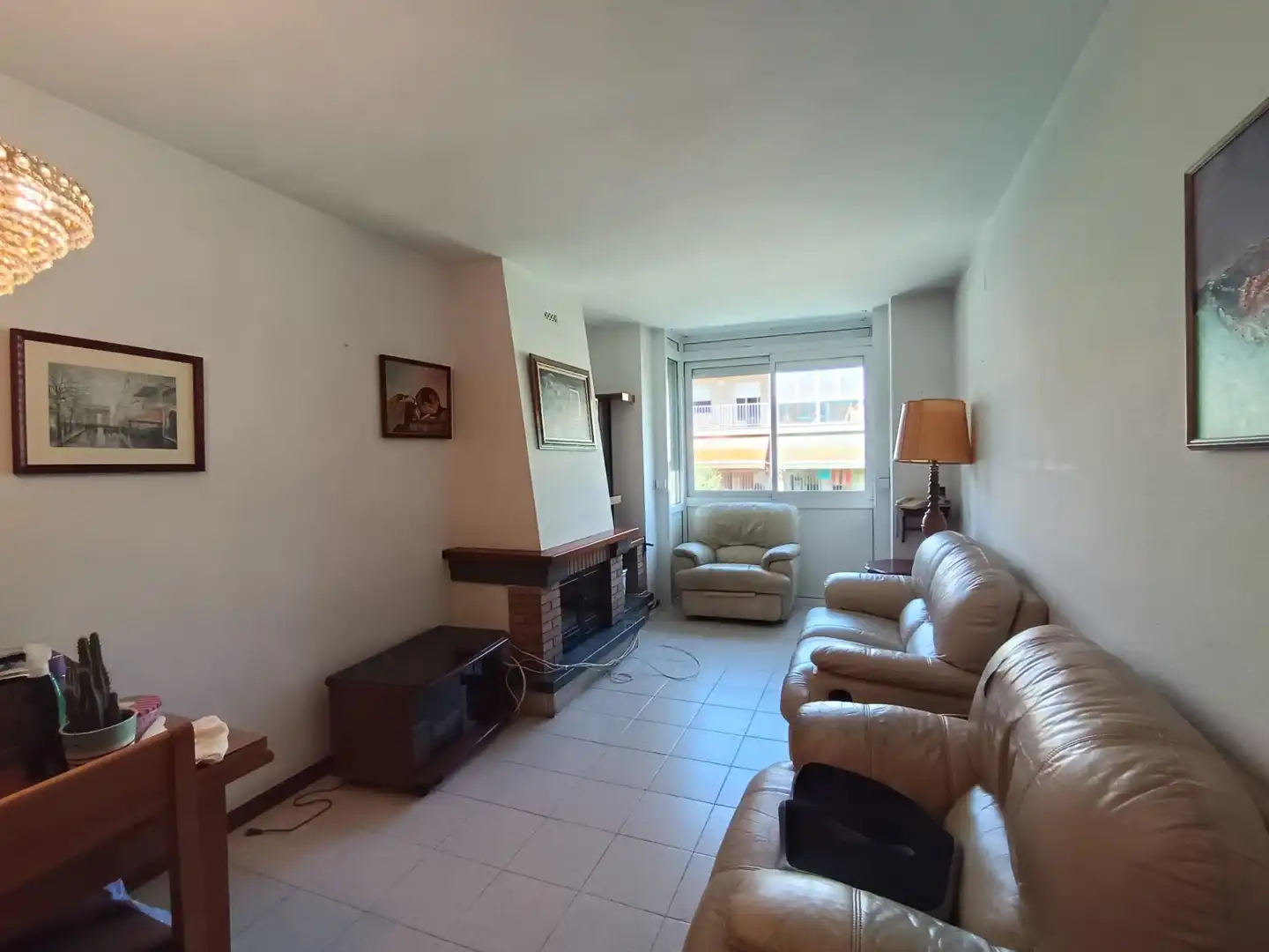 Wohnzimmer von Wohnung zum Verkauf in Bescanó mit Heizung und Schwimmbad