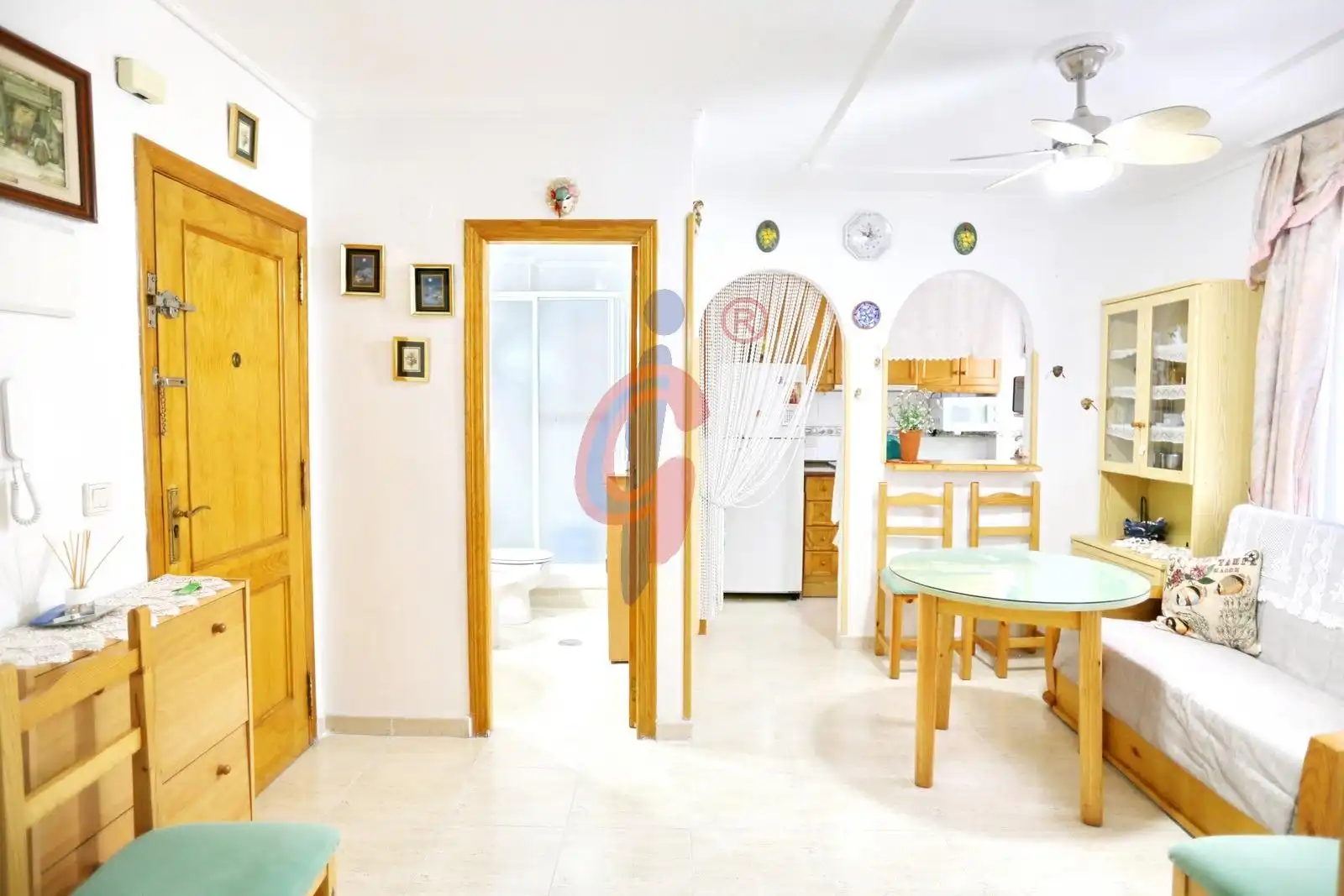 Study for sale in Calle Pintor Antonio López, 4, Las Viñas