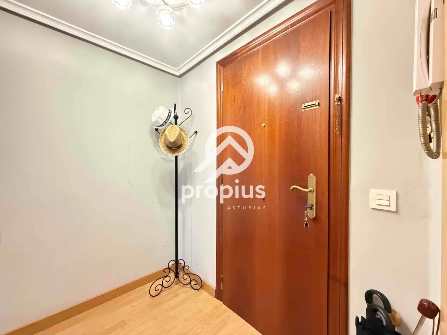Wohnung zum Verkauf in Oviedo  mit Heizung, Abstellraum und Möbliert