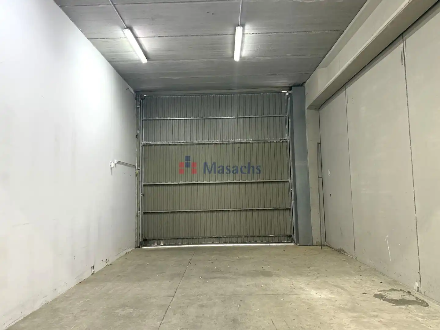 Fabrikhallen zur Miete in Terrassa