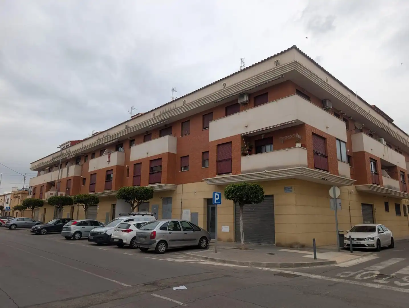Vista exterior de Pis en venda en Almazora / Almassora amb Balcó