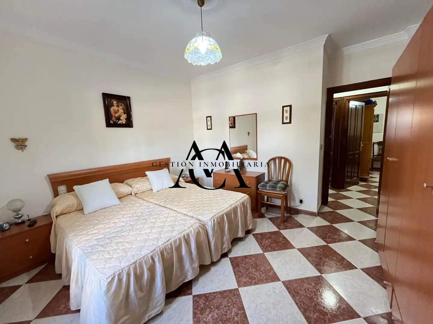 Habitación de Casa o chalet en venta en Lucena con Terraza y Amueblado