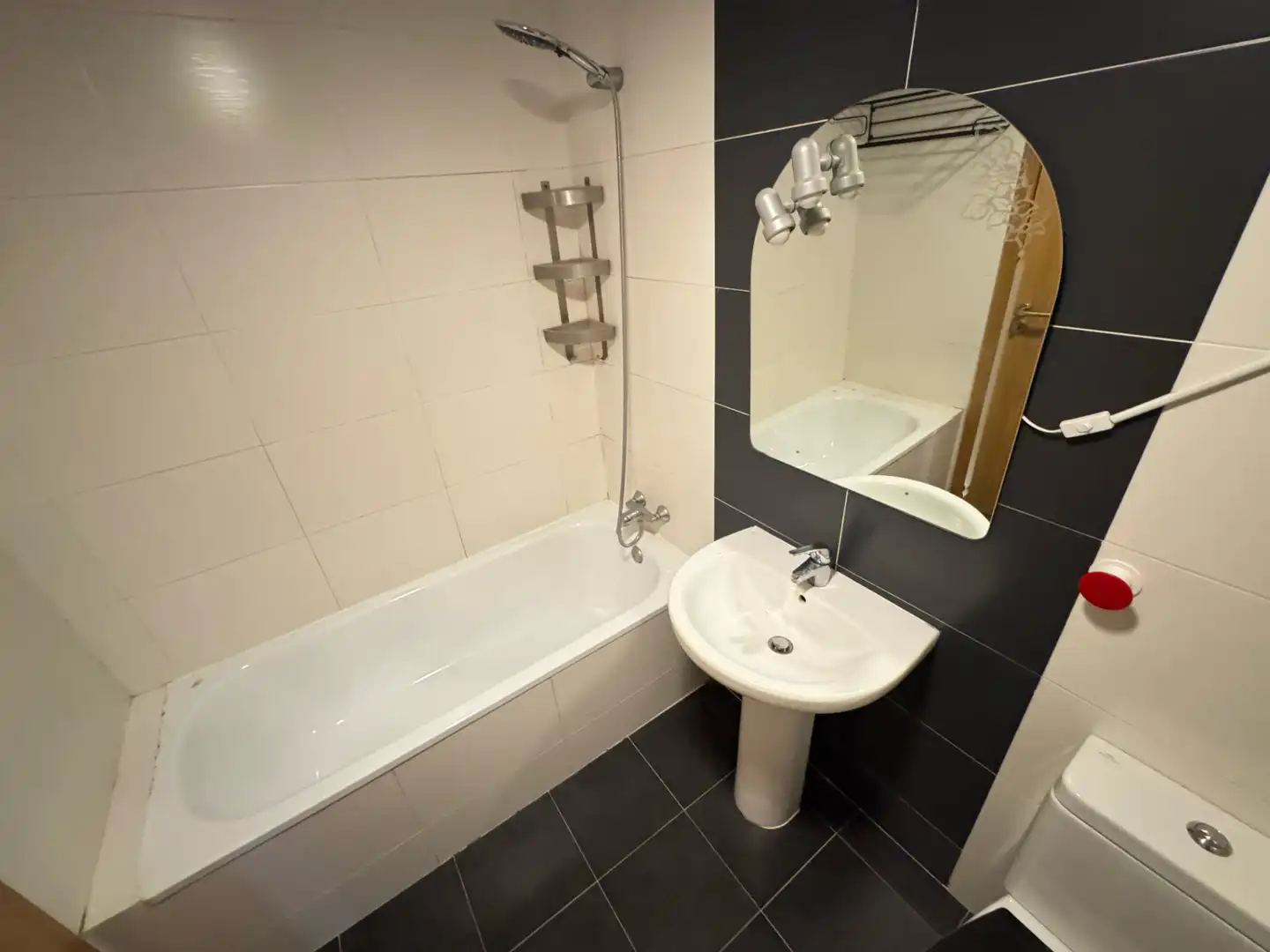 Bathroom of Flat for rent in Rivas-Vaciamadrid  with Heating, Private garden and Community pool