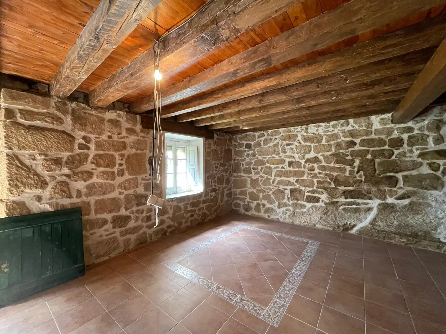 Finca rústica en venda en Regumiel de la Sierra amb Jardí privat, Parquet i Traster