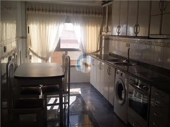 Fotografía del inmueble reportado: 600 €/mes — Ourense Capital, Ourense Capital