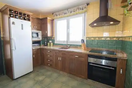 Villa con piscina in vendita a FUENTE ENCAÑA 50, imagen 17
