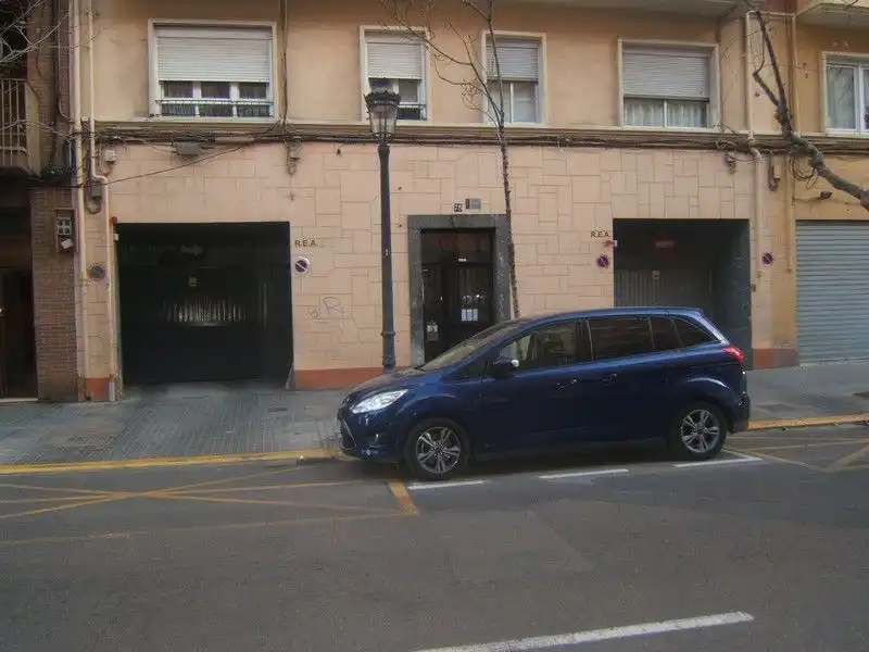 Parking de Garaje de alquiler en Valencia