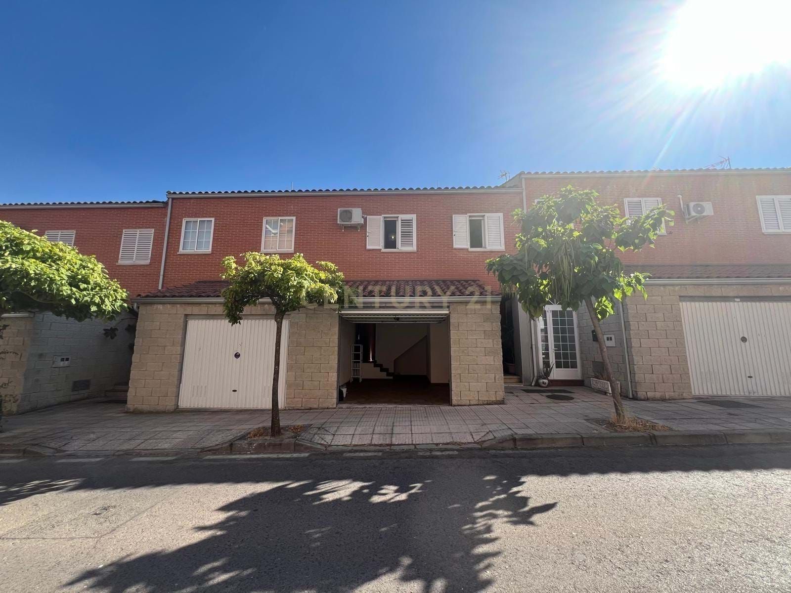 Vista exterior de Casa o xalet en venda en Cáceres Capital