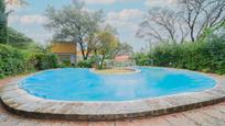 Swimming pool of House or chalet for sale in Villa del Prado  with Air Conditioner, Heating and Private garden