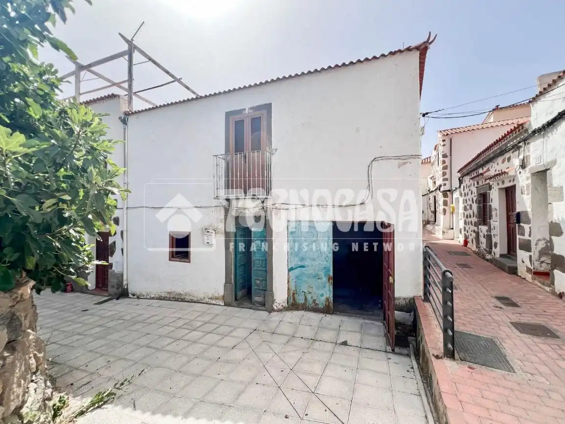 Vista exterior de Casa o xalet en venda en Agüimes amb Terrassa