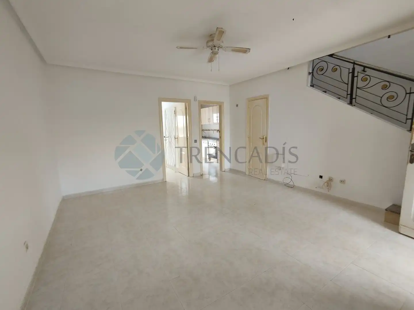 Casa aparellada en venda a golda meir, imagen 19