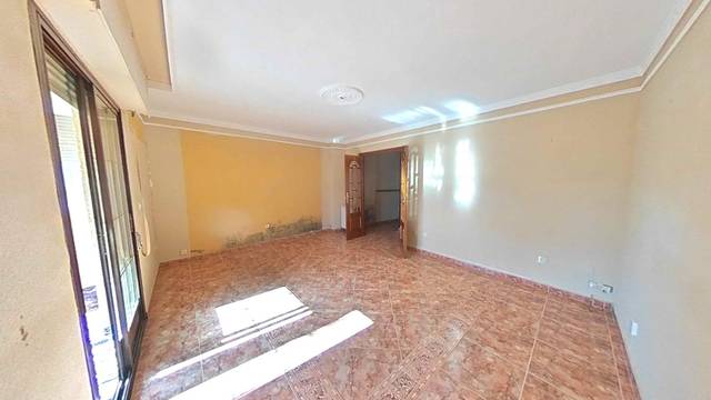 Piso en Venta en De Jaén en Torredonjimeno
