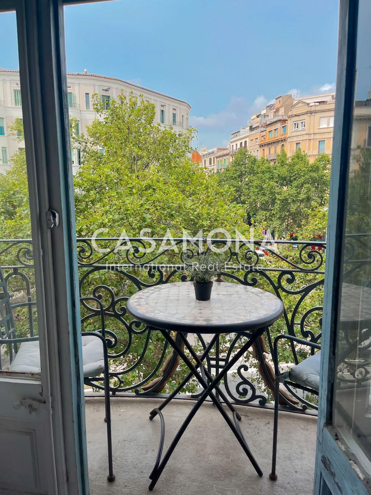Balcony of Apartment to rent in  Barcelona Capital  with Air Conditioner, Heating and Furnished