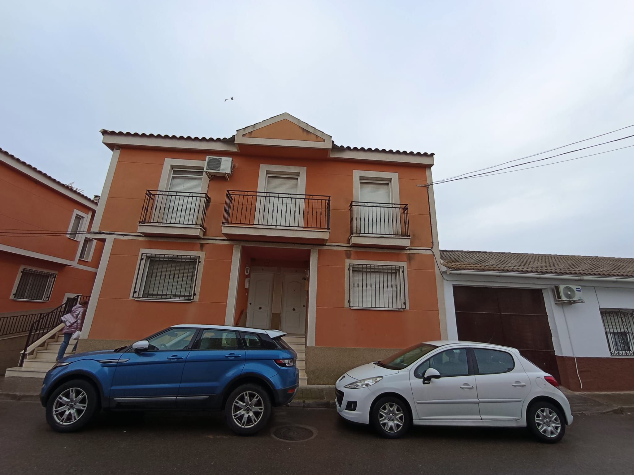 Exterior view of Single-family semi-detached for sale in Argamasilla de Alba  with Air Conditioner and Heating