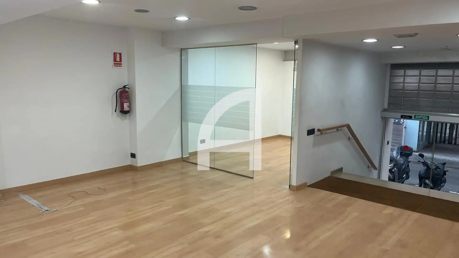 Local de alquiler en Sant Leopold, Barri del Centre, Centre