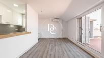 Exterior view of Flat for sale in  Barcelona Capital  with Air Conditioner and Terrace