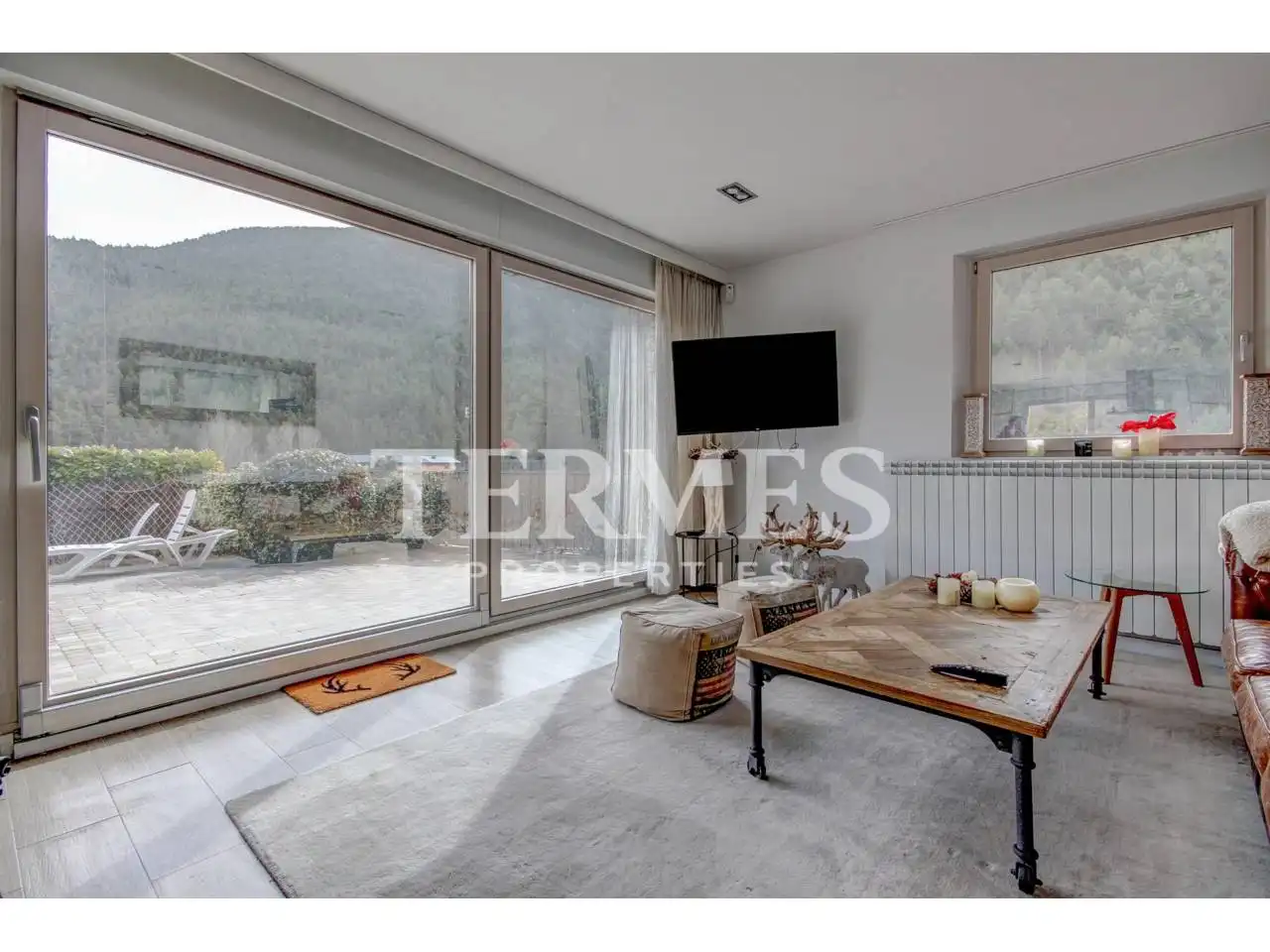 Sala de estar de Casa o chalet en venta en Alp con Calefacción, Jardín privado y Terraza
