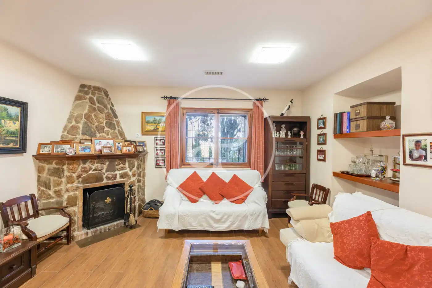 Sala d'estar de Casa o xalet en venda en  Palma de Mallorca amb Calefacció, Jardí privat i Terrassa