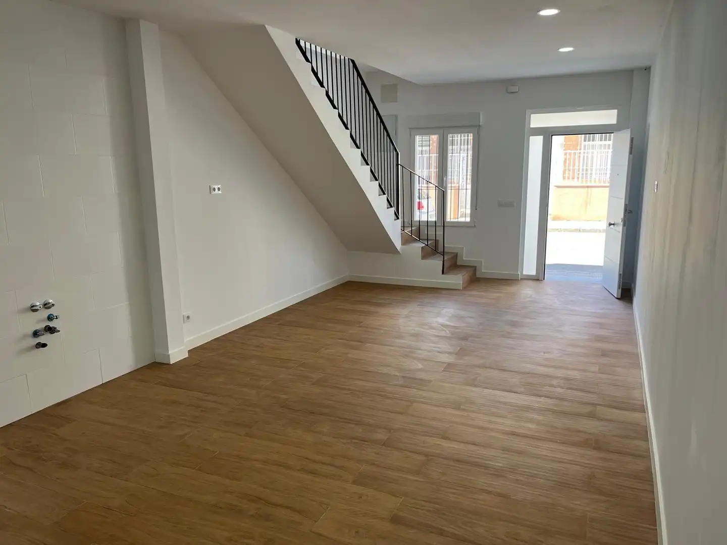 Casa adosada en venta en Cartagena con Terraza