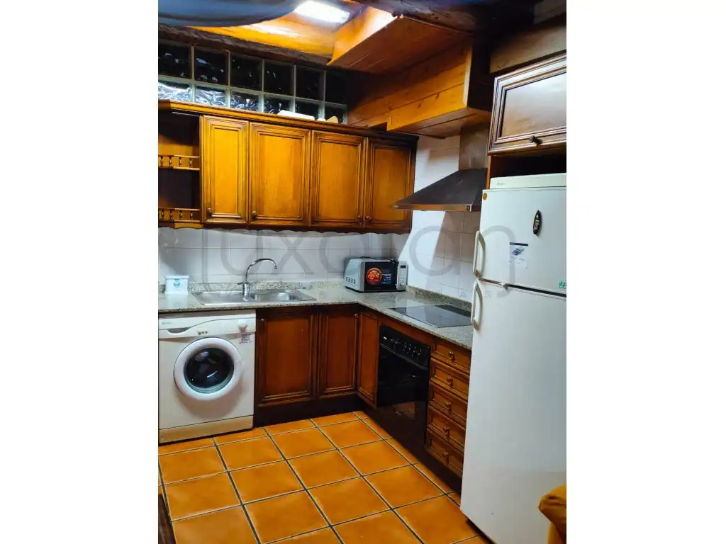 Appartement compact à louer à Carrèr Ilia, 1 1, imagen 3