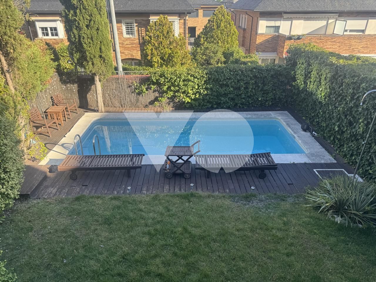 Piscina de Casa o xalet de lloguer en Majadahonda amb Aire condicionat, Jardí privat i Terrassa