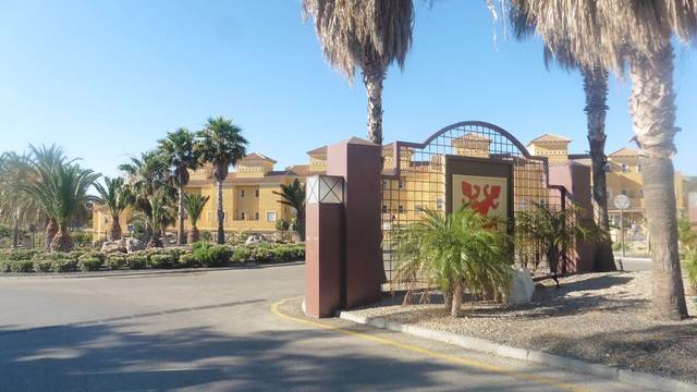 Casa-chalet en Venta en Calle Sierra Cabrera, 2 en Golf Valle Este