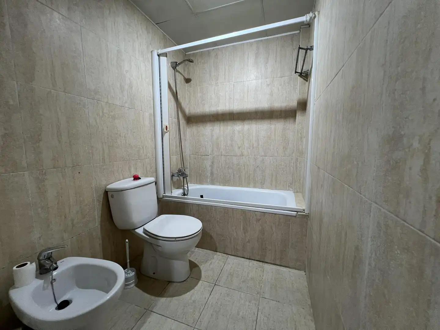 Bathroom of Flat for sale in Tarragona  with Parquet flooring