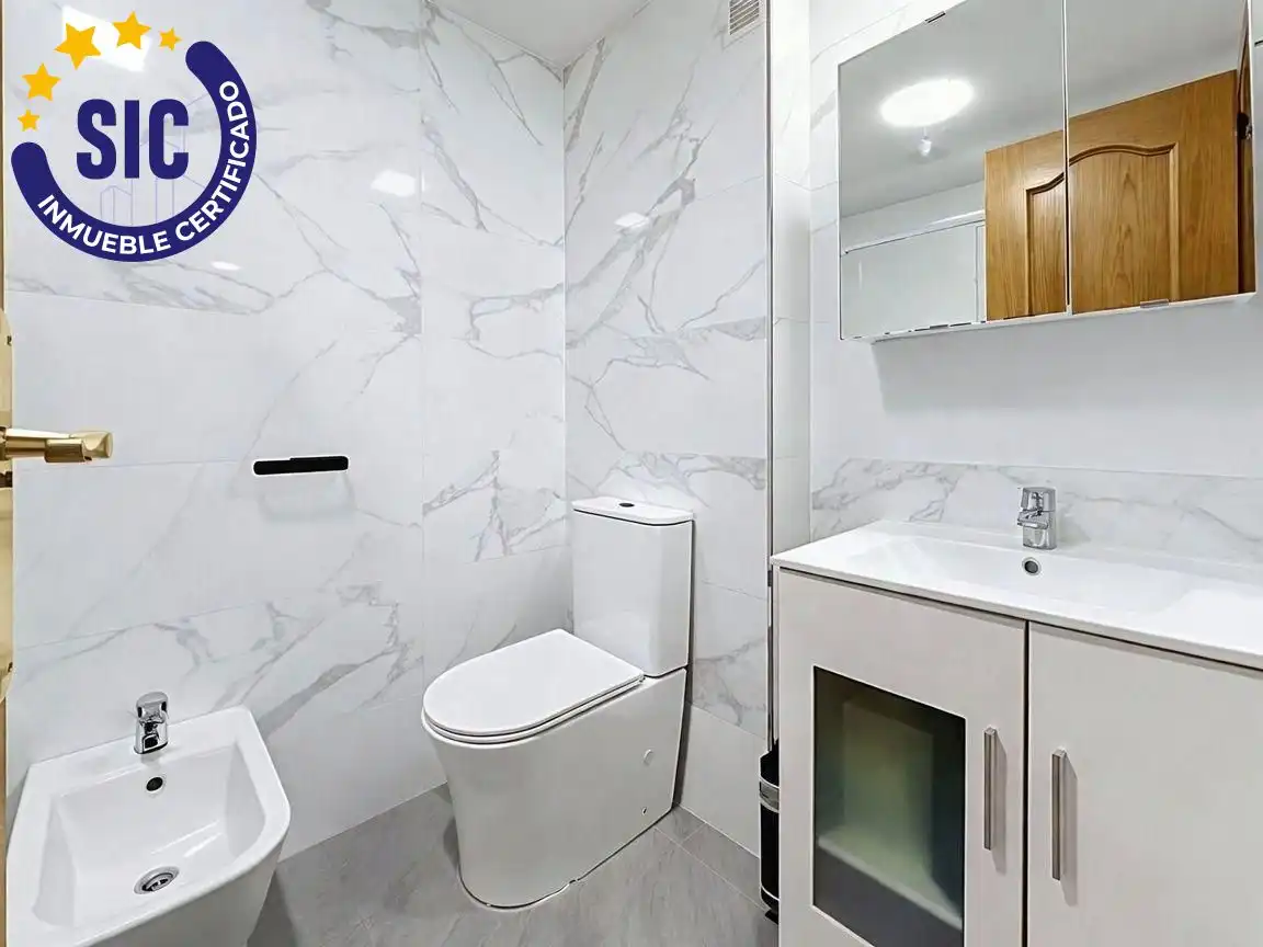 Piso con terraza en venta en Calle PACO PIERRA, imagen 13