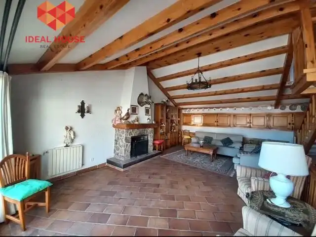Xalet amb terrassa en venda a Torrecaballeros, imagen 46