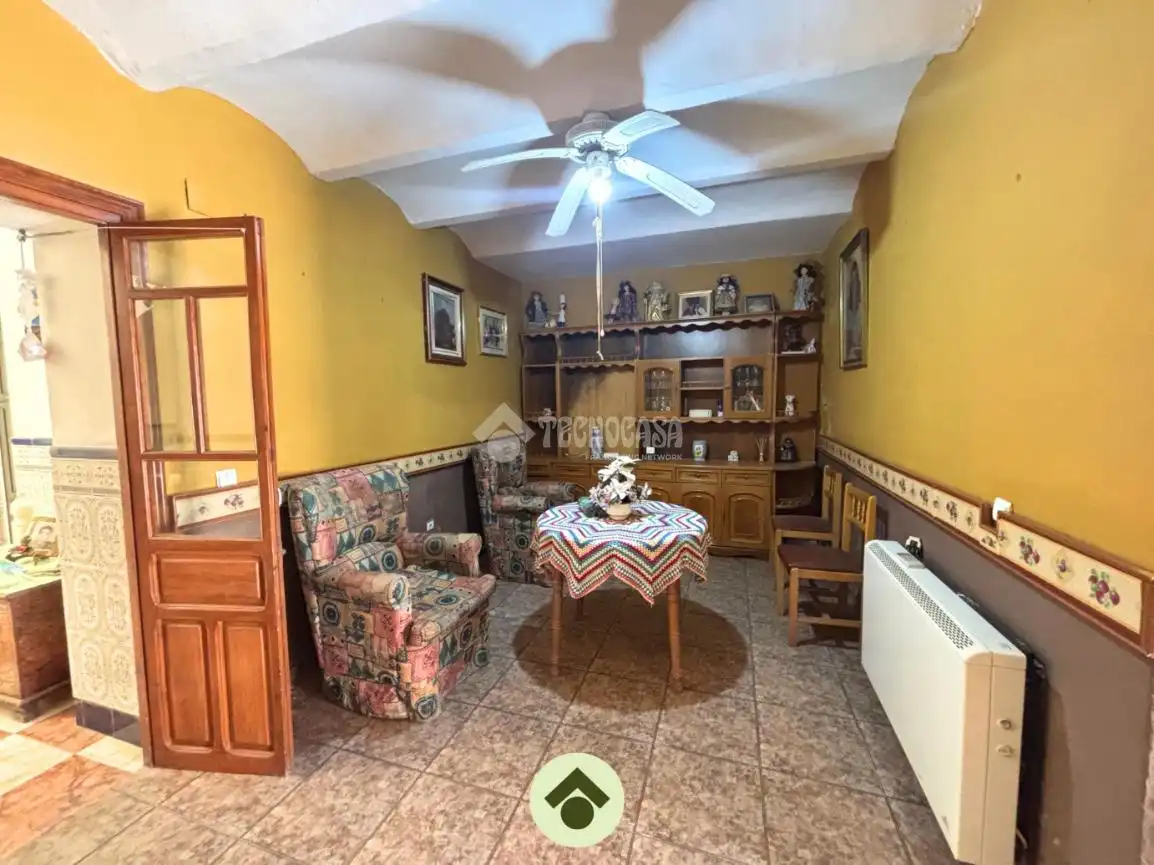 Houses for sale in Pedro Abad  with Air Conditioner, Heating and Furnished
