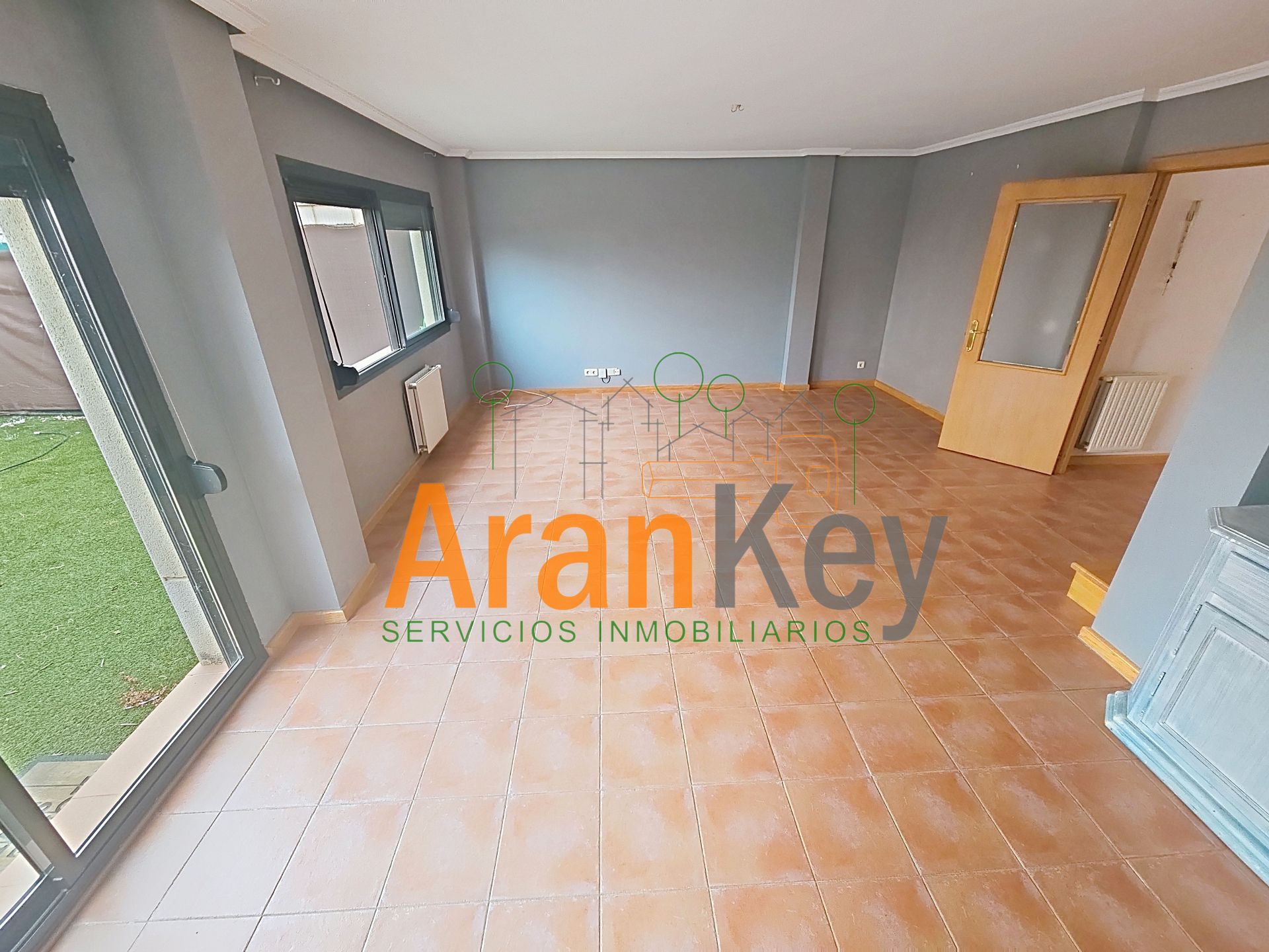 House or chalet for sale in Aranjuez  with Heating, Terrace and Storage room
