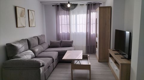Foto 3 de Apartamento de alquiler en Centro, Alhaurín de la Torre