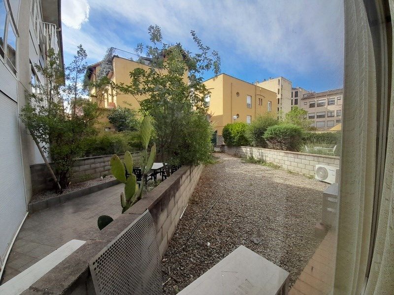 Exterior view of Premises to rent in Olot  with Air Conditioner