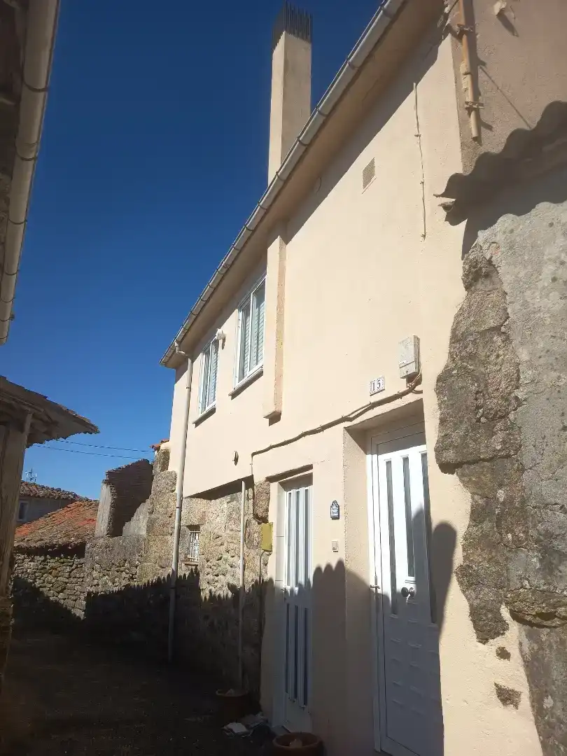 Vista exterior de Casa adosada en venda en Montederramo amb Traster, Moblat i Rentadora
