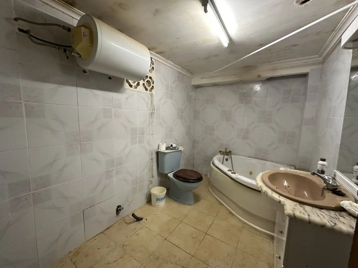 Baño de Casa o chalet en venta en Llaurí con Aire acondicionado, Calefacción y Terraza