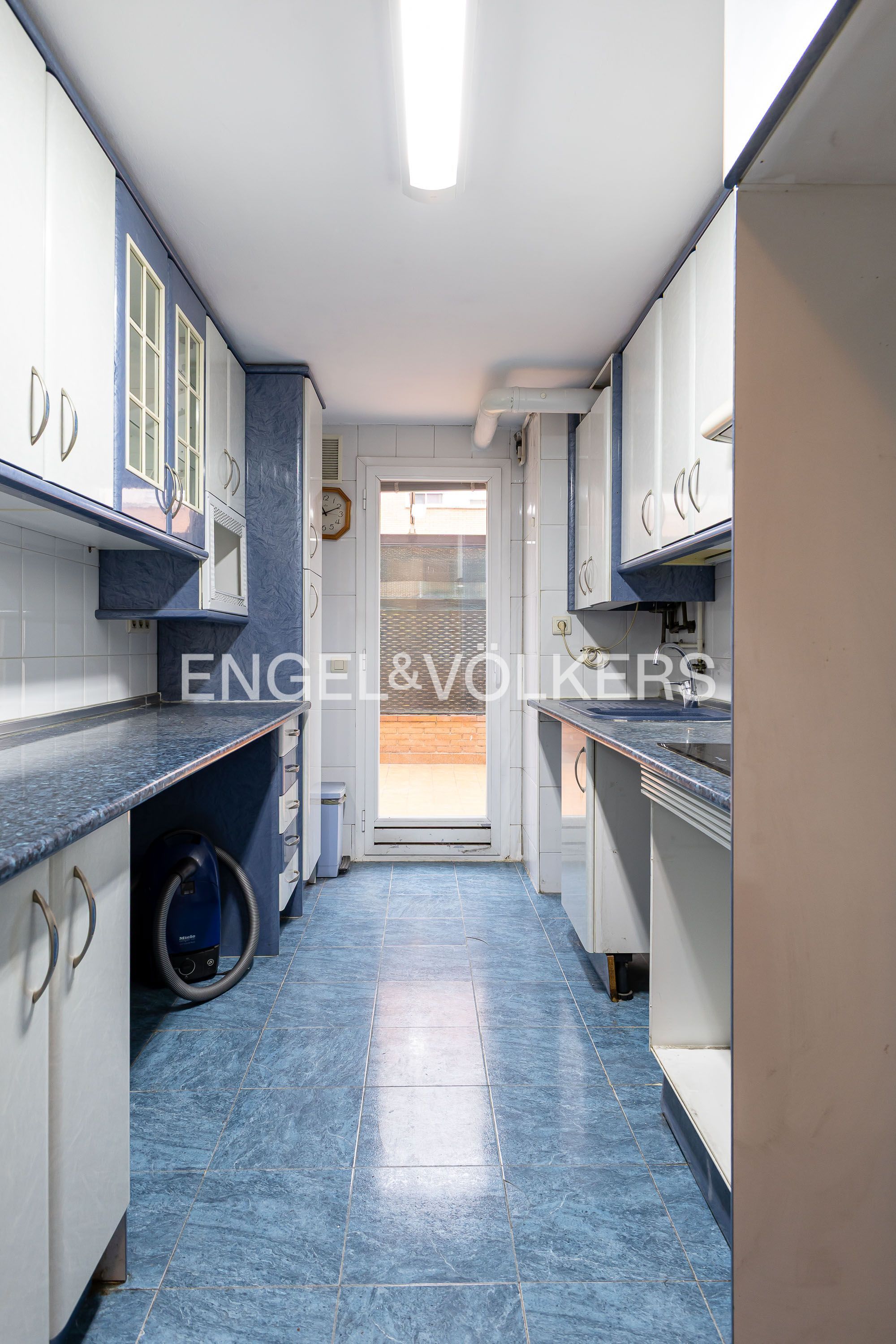 Cuina de Apartament en venda en Leganés amb Aire condicionat, Calefacció i Terrassa